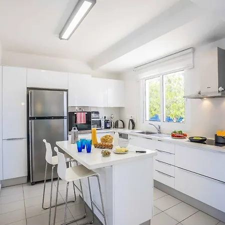Sirina Pearl Villa
