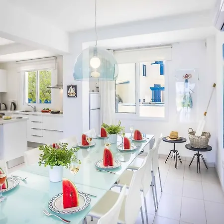 Sirina Pearl Villa *